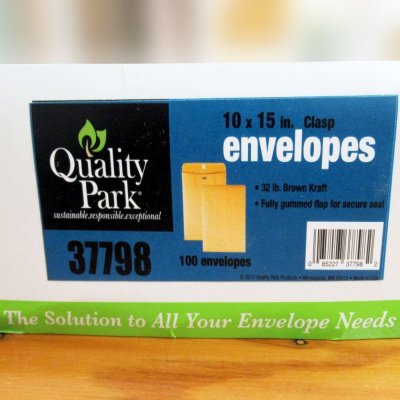 画像2: アメリカのクラフト封筒【Kraft Clasp Envelope】10 ｘ 15インチ（254ｘ381mm）【100枚入り/箱】Quality Park QUA37798