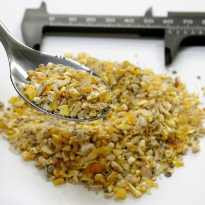 愛玩家禽・採卵成鶏用飼料-プラチナエース【20kg】