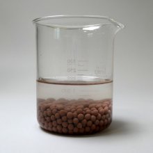 詳細写真2: 医王石セラミックボール（5mm）【10kg】  加賀の薬石・戸室石｜温浴、浄水、ミネラル補給、水耕栽培、養魚・アクアリウム水質改善用