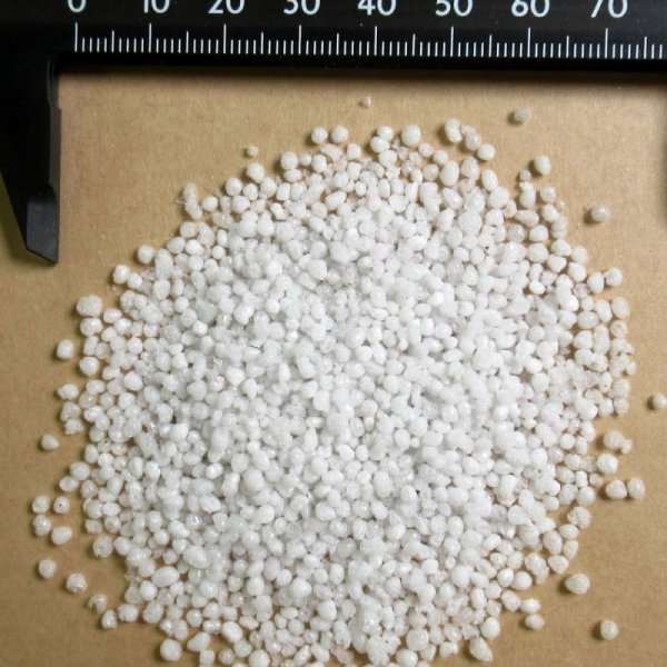 黒曜石パーライト3号(粒度:3.0-1.5mm)【100L】