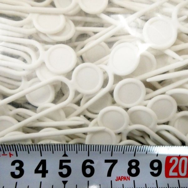 イチゴランナー誘引固定ピン【100本入り】