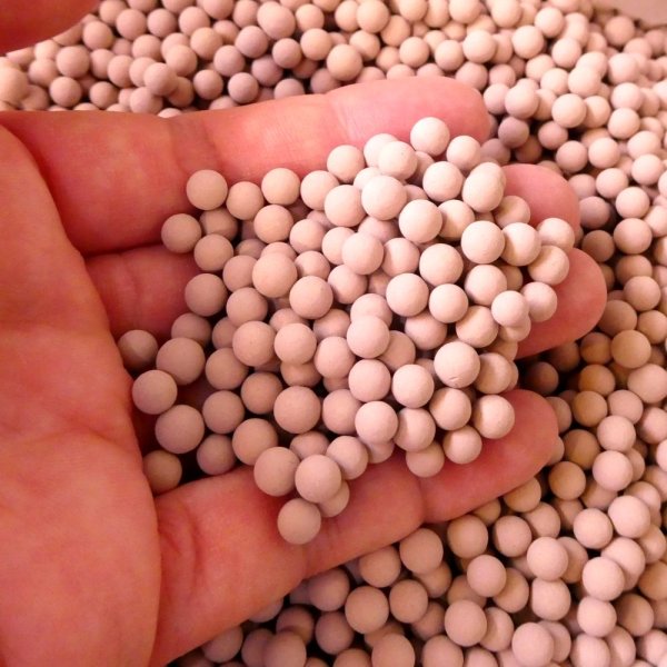 医王石セラミックボール（5mm）【10kg】  加賀の薬石・戸室石｜温浴、浄水、ミネラル補給、水耕栽培、養魚・アクアリウム水質改善用